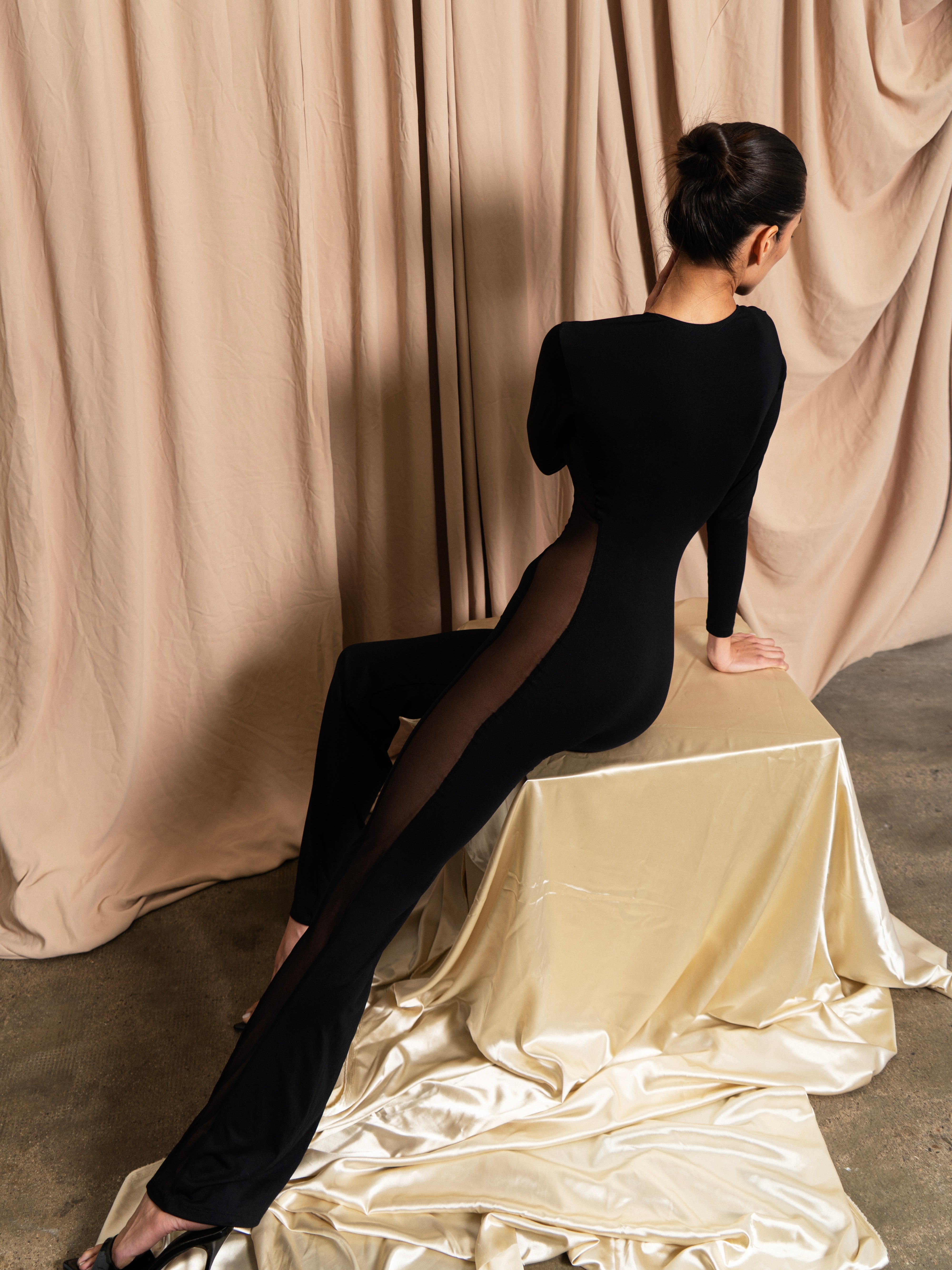 MONO BLACK PEAU NOIR